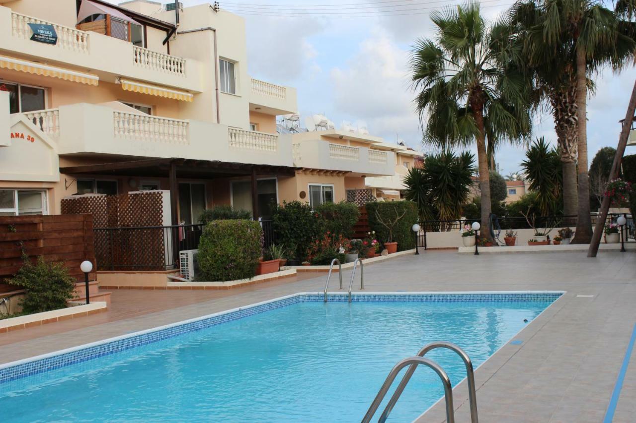 Ivoton Home Paphos Exterior photo
